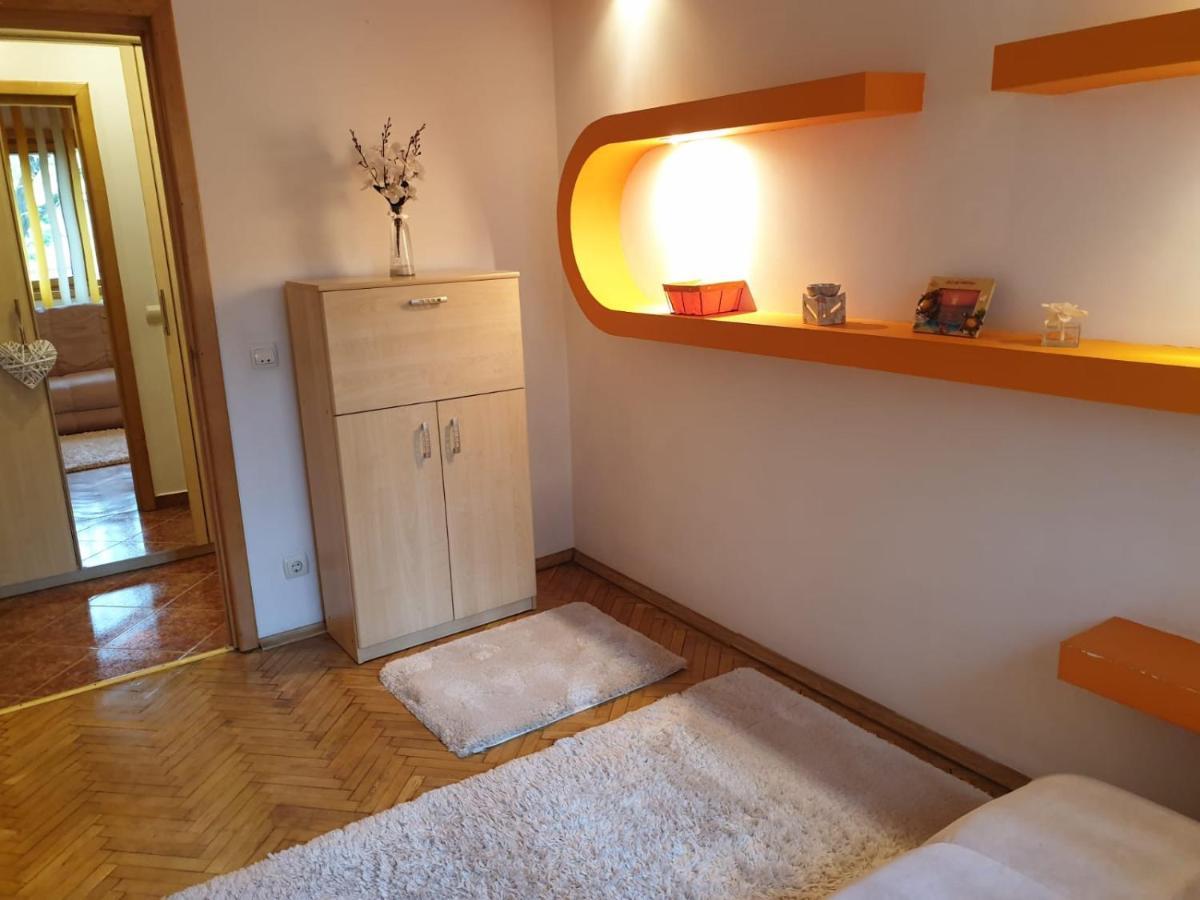 3 Camere Central Jászvásár Kültér fotó