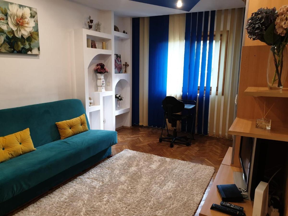 3 Camere Central Jászvásár Kültér fotó