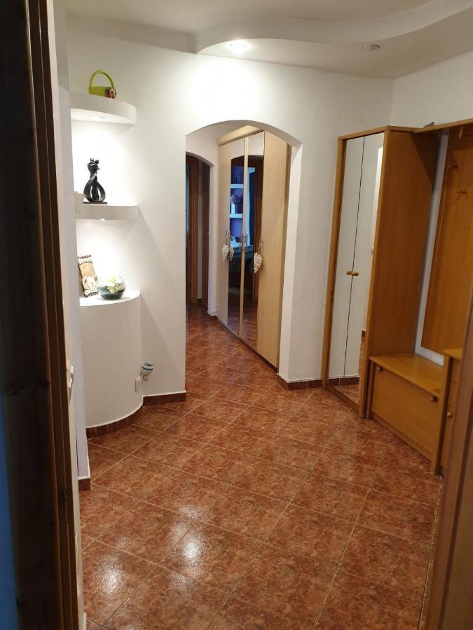3 Camere Central Jászvásár Kültér fotó