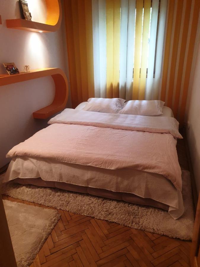 3 Camere Central Jászvásár Kültér fotó