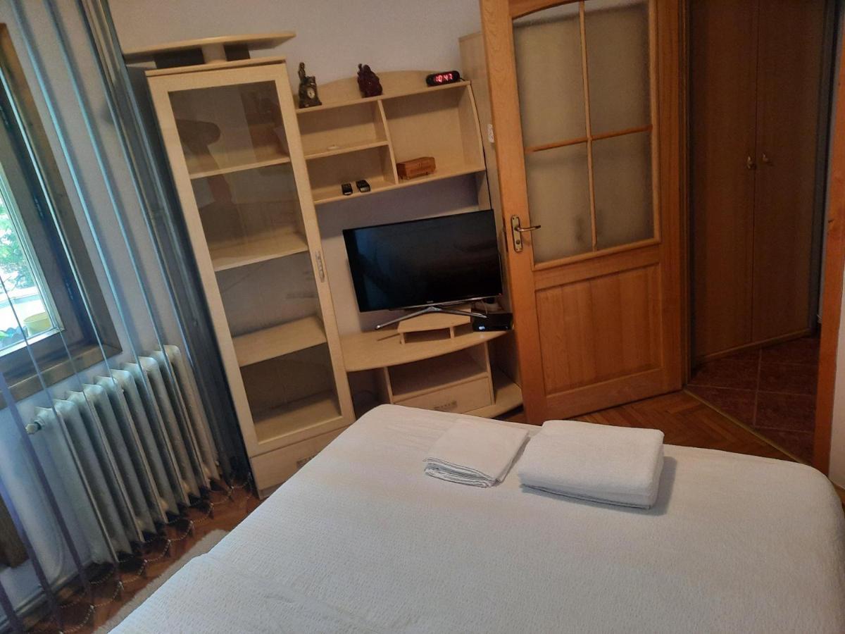 3 Camere Central Jászvásár Kültér fotó